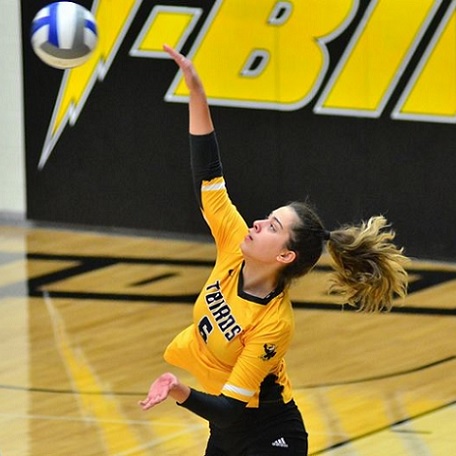 Doga Eski was One of Two T-Birds to Finish Wednesday Match with a Team-High Five Kills